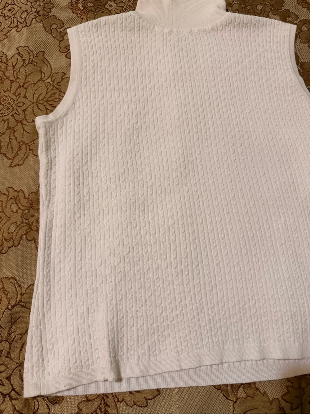 White Cable Knit Sleeveless Turtleneck Top, Women’s Size L - Picture 5 of 14